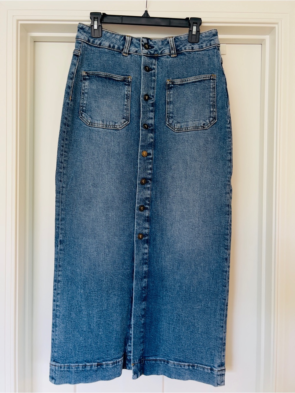 NWOT Pilcro Denim Button-Front Midi Skirt - Size 8